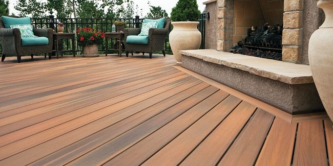Custom Elevated Composite Deck builder and contractor in Michigan