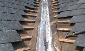 Roof-Repair-Service-valley