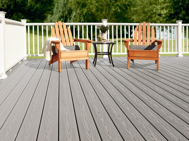 Good Life Cottage Fiberon Composite Decking - Custom Composite Deck builder and contractor in Michigan