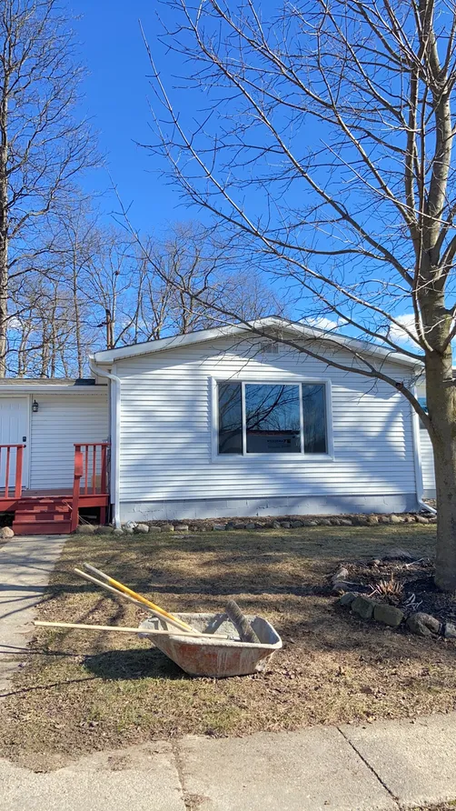 Windows Replacement in Holly