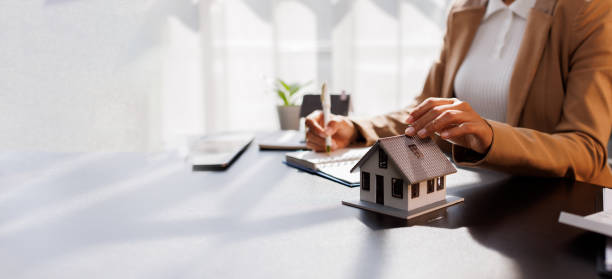 Best Home Exterior Installers with Financing Options: Roofing, siding, and window projects in Michigan